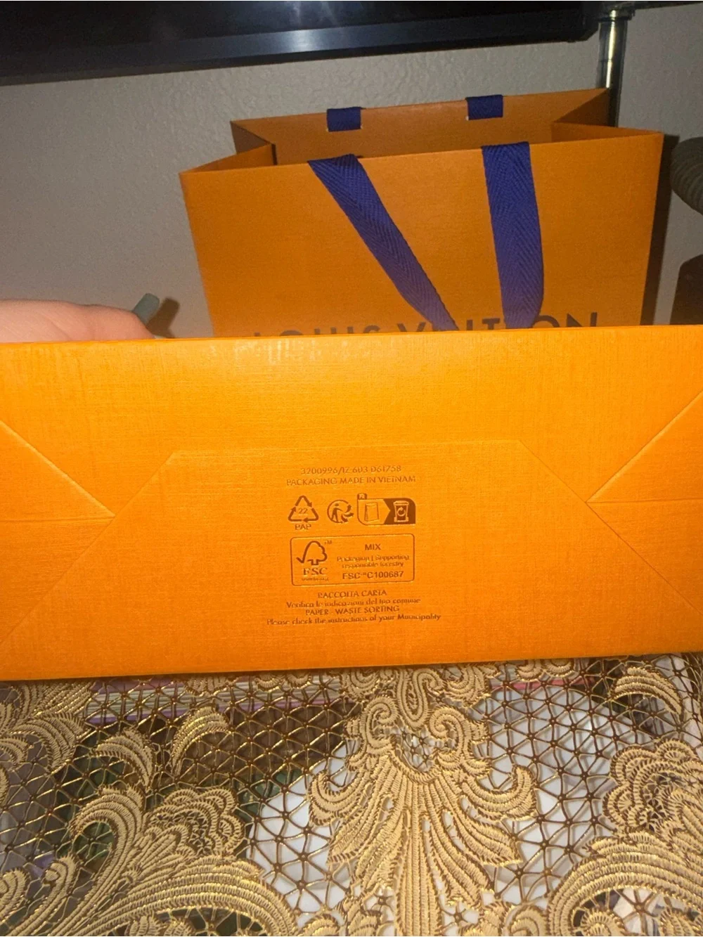 Brand New Authentic Louis Vuitton *Empty* Shopping Bags